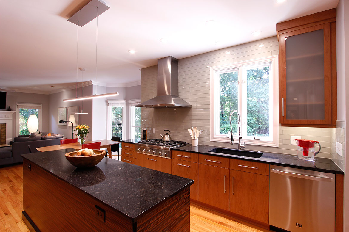 Chapel Hill Transistional Modern Kitchen Design and Remodel - Glass Tile Backsplash